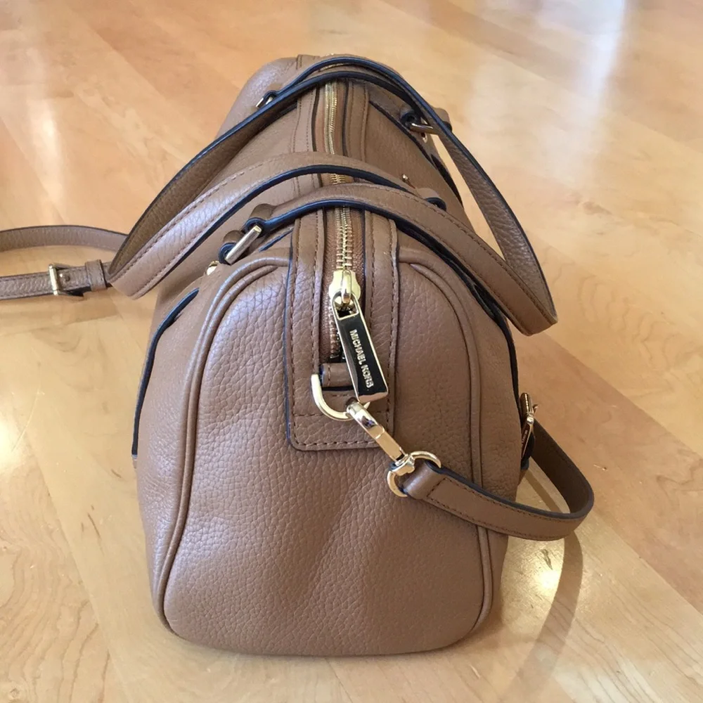 MICHAEL MICHAEL KORS Bedford Legacy Pebbled Leather Duffle Satchel